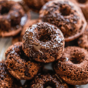 Baked chocolate cake donuts