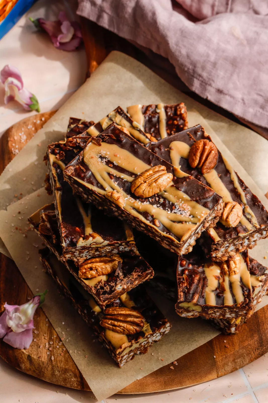 Raw pecan rice cake slices